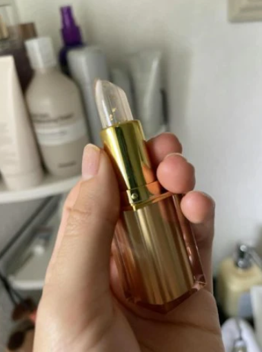 “Le meilleur rouge à lèvres que j’ai testé” – Camille, 29 ans